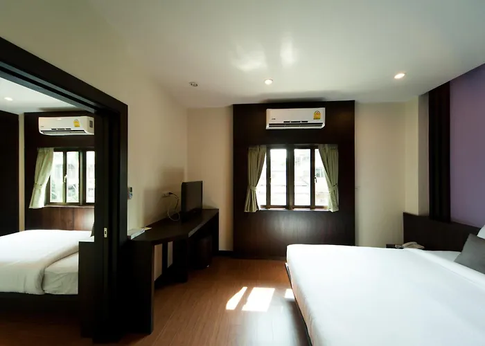 Tara Place 3*